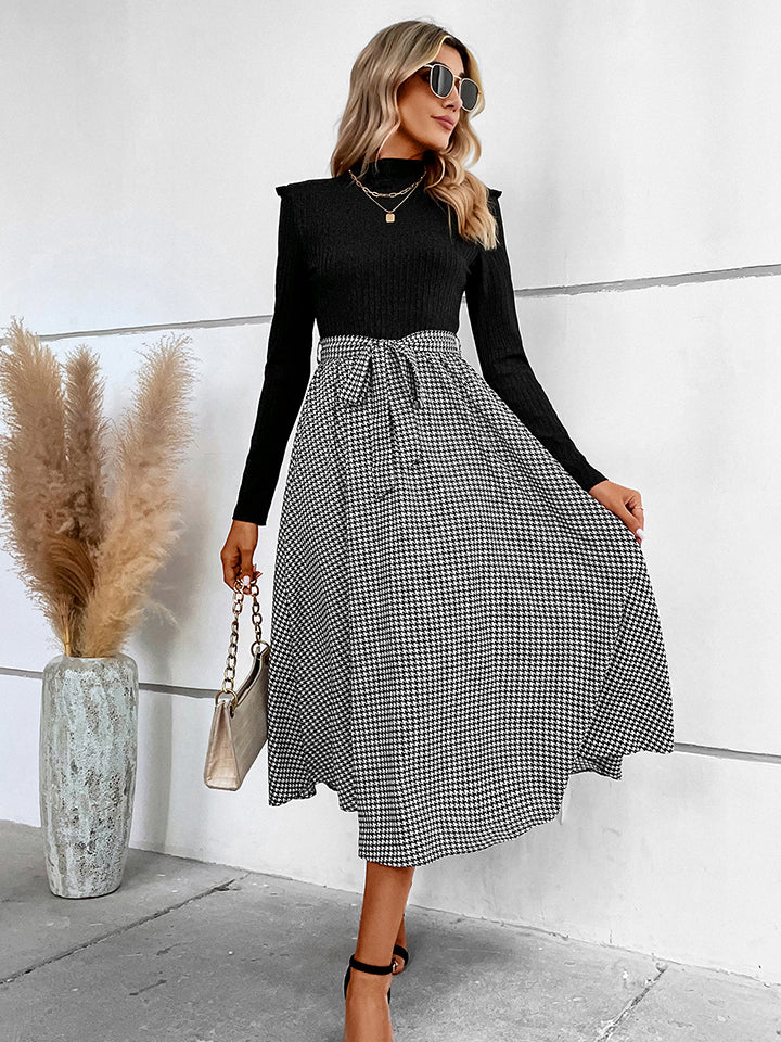 Hoodstooth Tie Waist Midi Dress