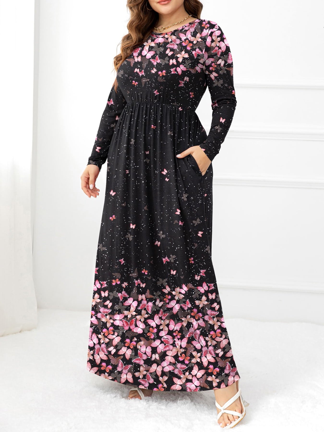 Plus Size Round Neck Maxi Dress with Pockets - Home Grown EA