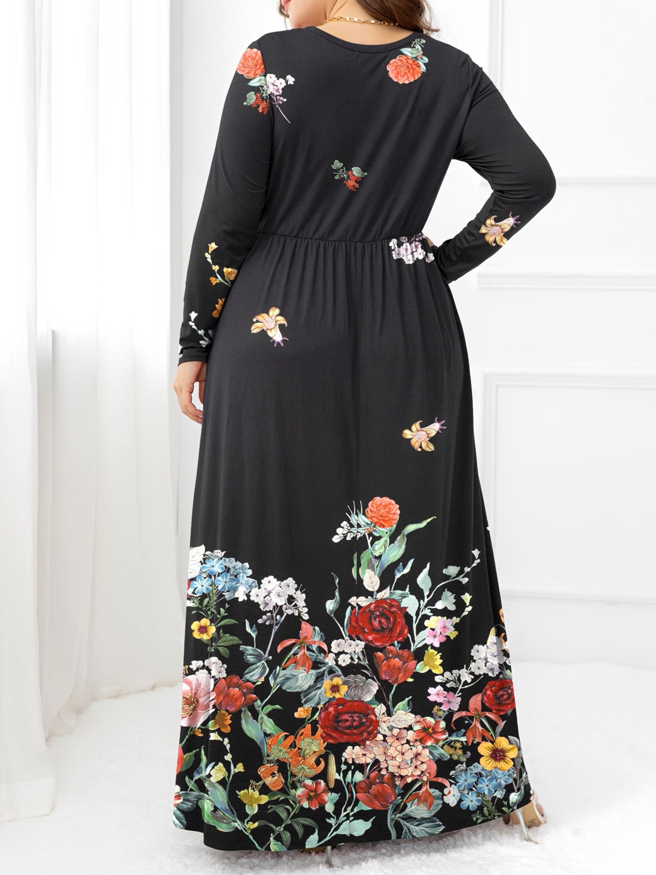 Plus Size Round Neck Maxi Dress with Pockets - Home Grown EA